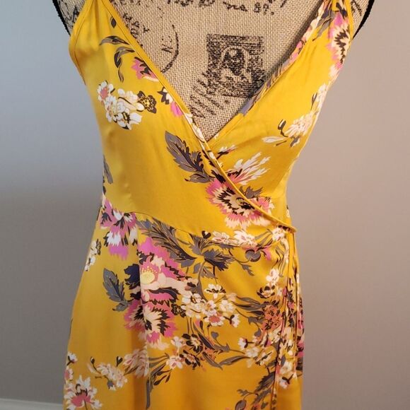 #2 MinkPink Tokyo Wrap Dress - Picture 4 of 5
